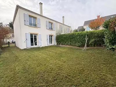 Maison, 94 m²