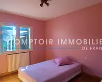 Maison, 261 m²