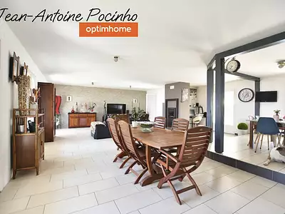 Maison, 166 m²