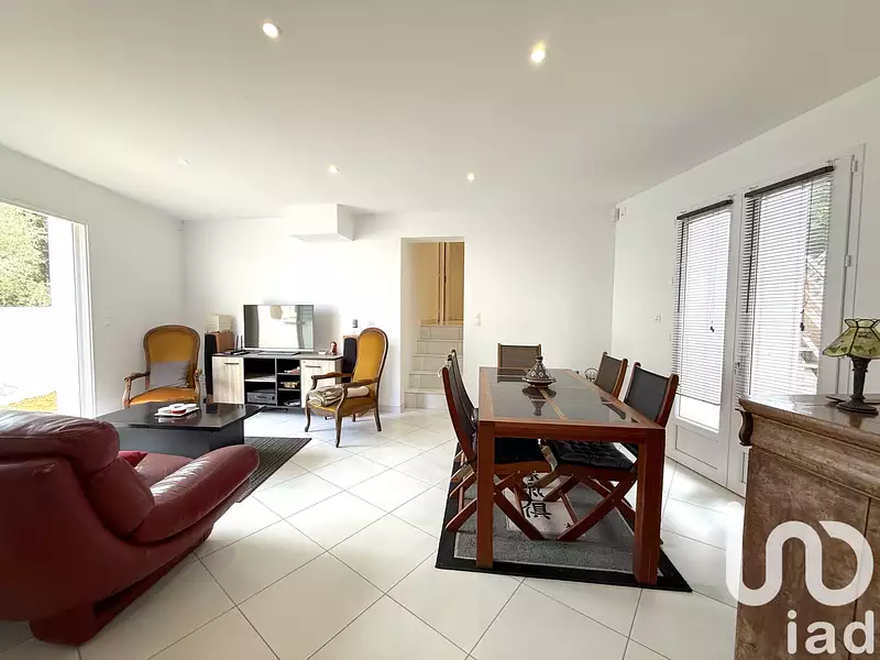 Maison, 93 m²