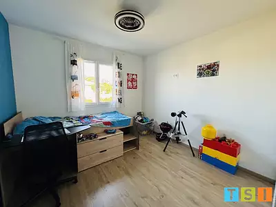 Maison, 145 m²