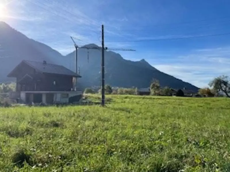 Terrain, 1 123 m²