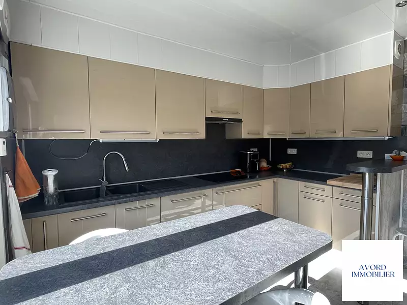 Maison, 148 m²