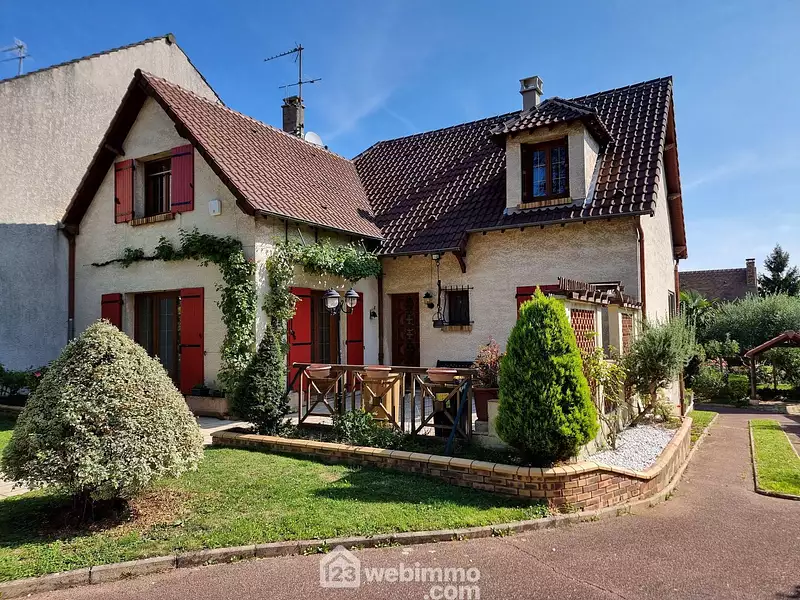 Maison, 121,48 m²