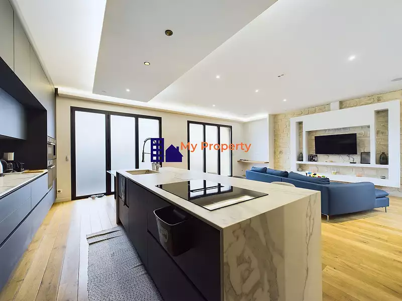 Maison, 180 m²