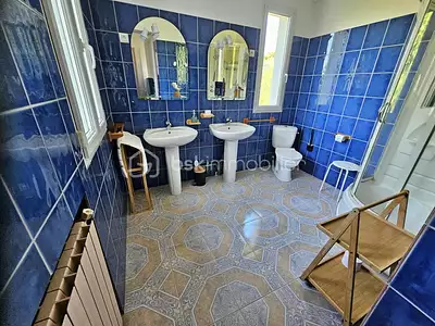 Maison, 265 m²