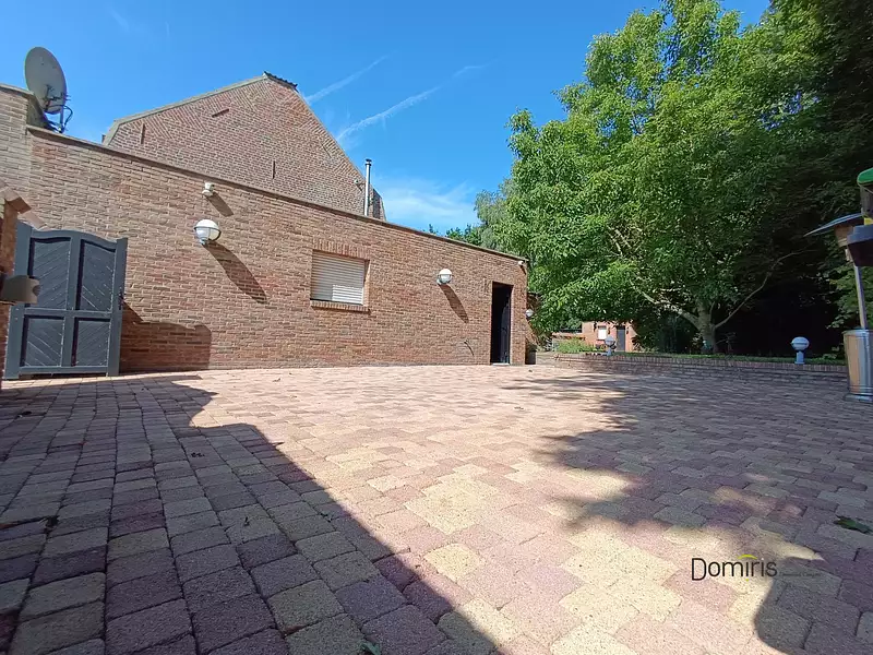 Maison, 162 m²