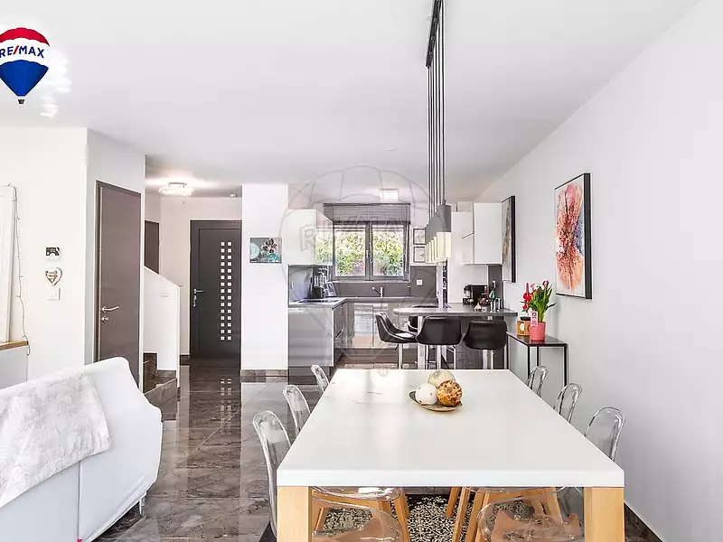 Appartement, 181 m²