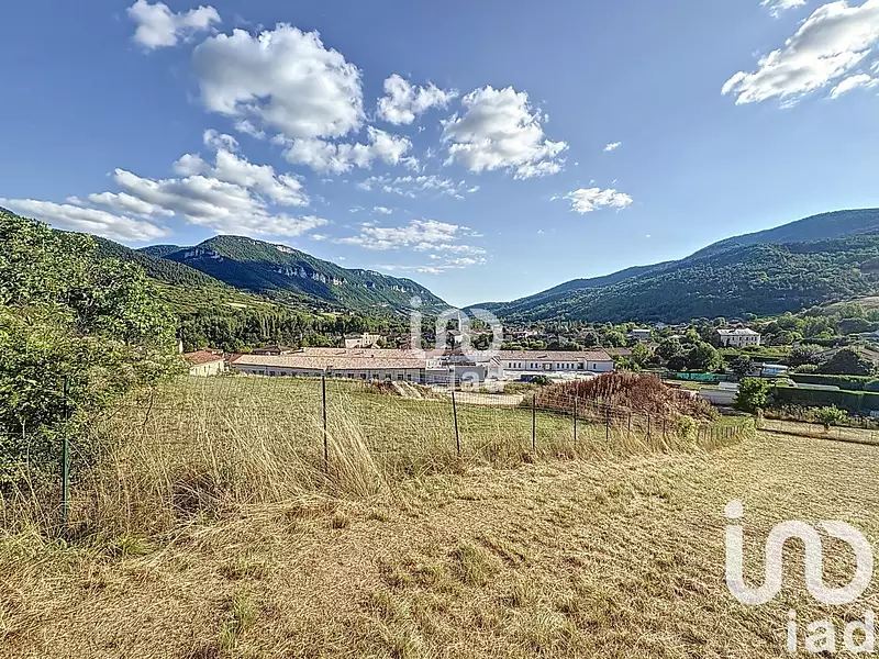 Terrain, 3 000 m²