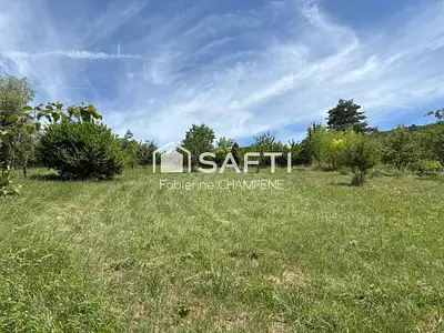 Terrain, 902 m²