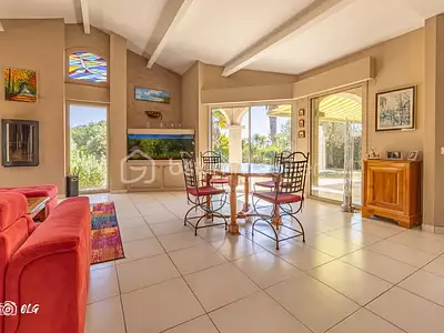 Maison, 190 m²