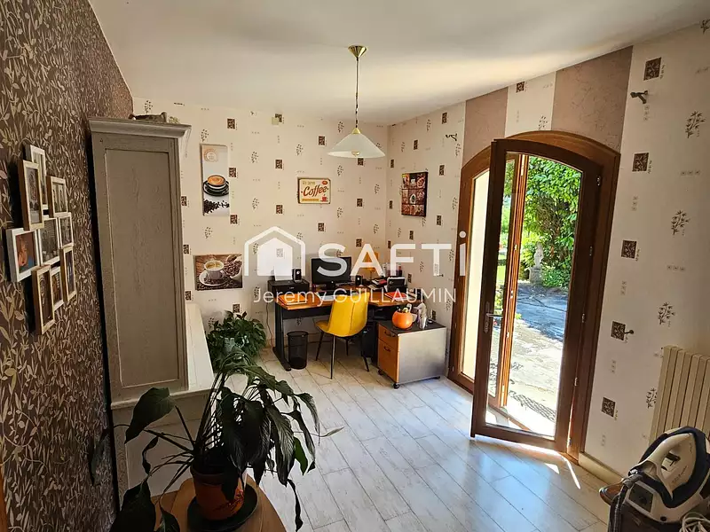 Maison, 274 m²