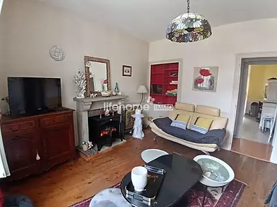 Maison, 276 m²