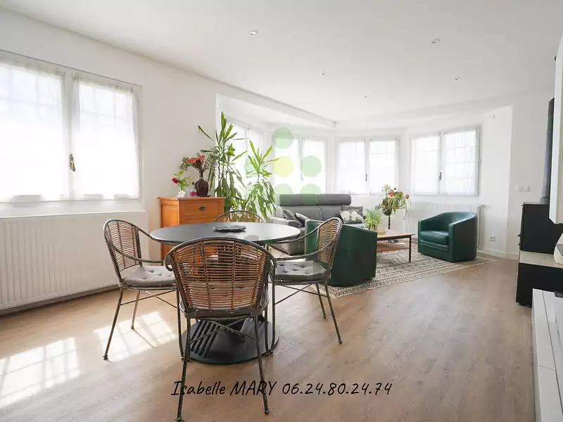 Maison, 179 m²
