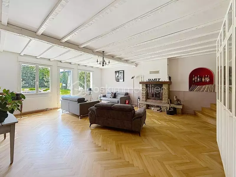 Maison, 295 m²