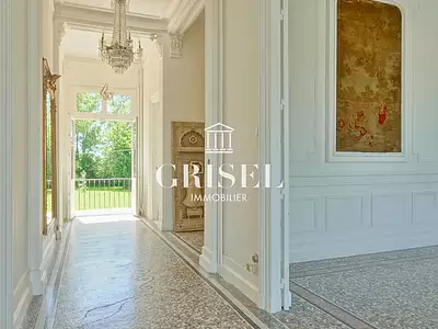 Maison, 268 m²