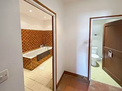 Maison, 270 m²