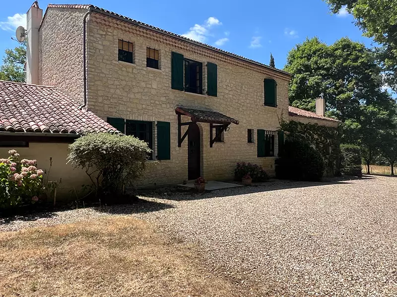Maison, 265 m²