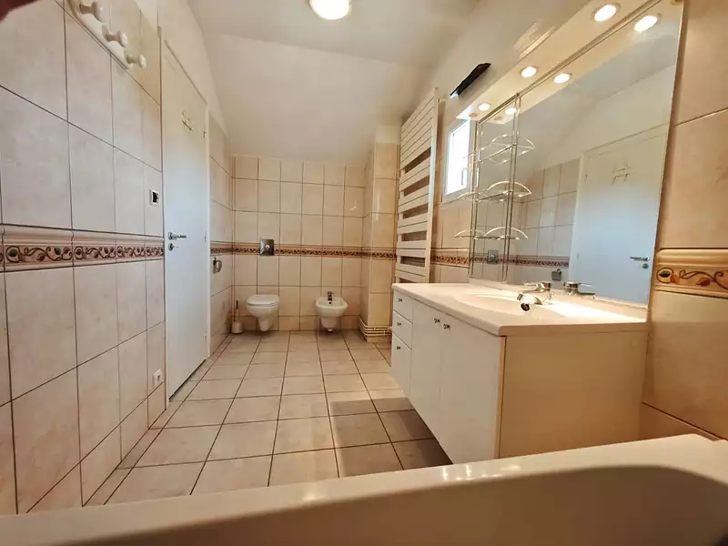 Maison, 100 m²