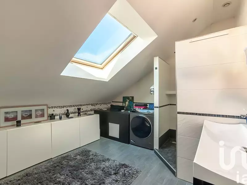 Maison, 93 m²
