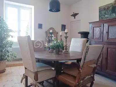 Maison, 145 m²