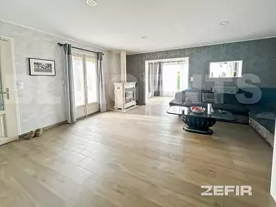 Maison, 115 m²