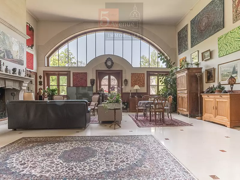 Maison, 370 m²