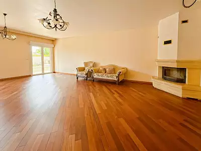 Maison, 288 m²