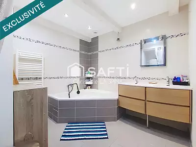 Maison, 122 m²