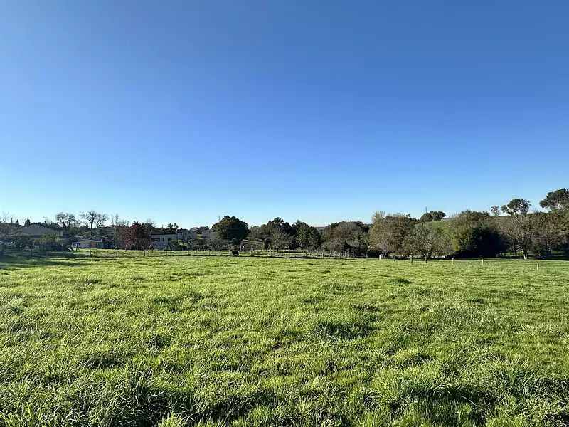 Terrain, 775 m²