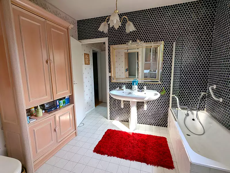 Maison, 180 m²