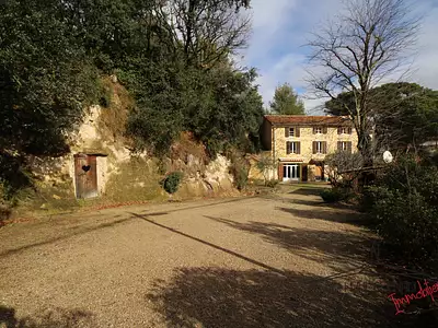 Maison, 240 m²