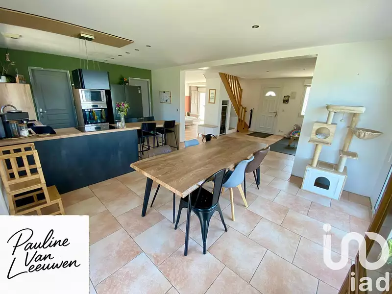 Maison, 144 m²