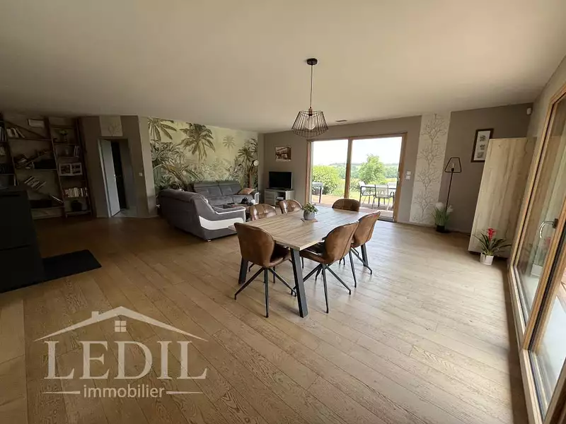 Maison, 172 m²