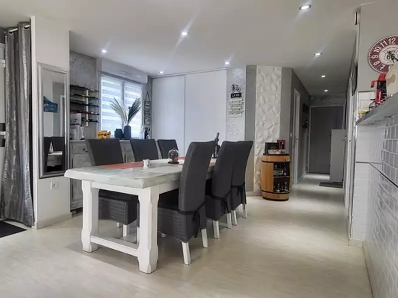 Maison, 94 m²