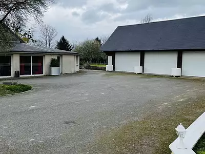 Maison, 340 m²