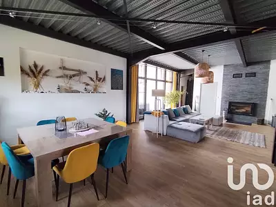 Maison, 166 m²