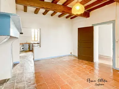 Maison, 325 m²