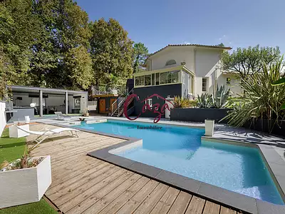 Maison, 179 m²