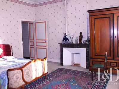 Maison, 243 m²
