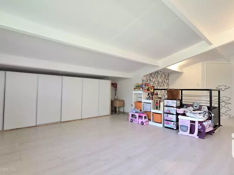 Maison, 145 m²