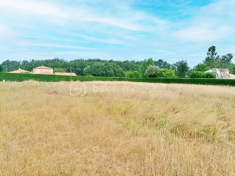 Terrain, 6 614 m²