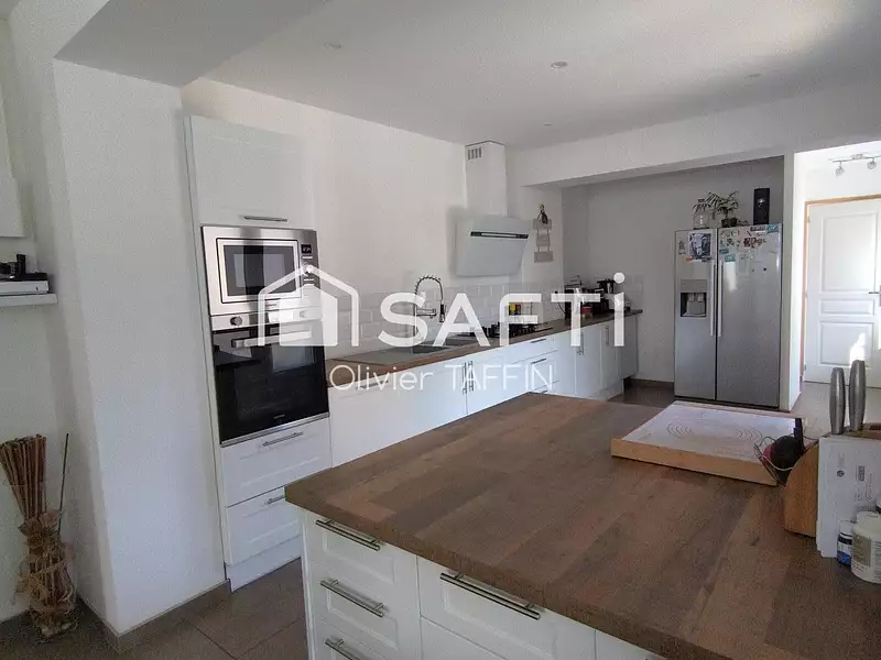 Maison, 121 m²