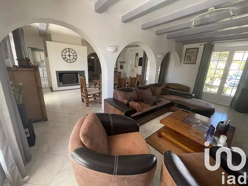 Maison, 167 m²