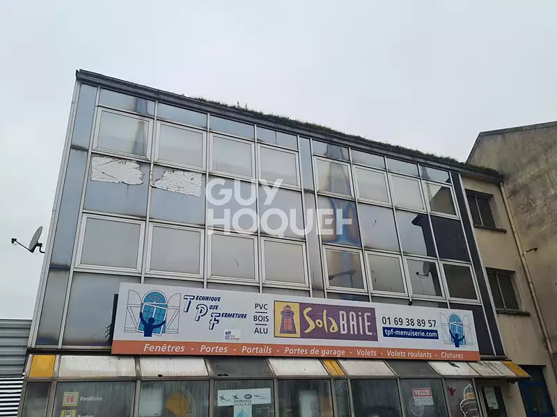 Immeuble, 550 m²