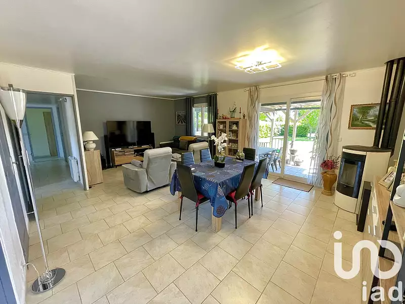 Maison, 102 m²