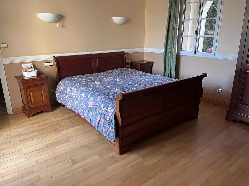 Maison, 400 m²