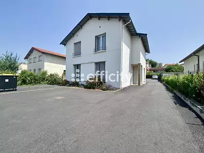 Maison, 211 m²