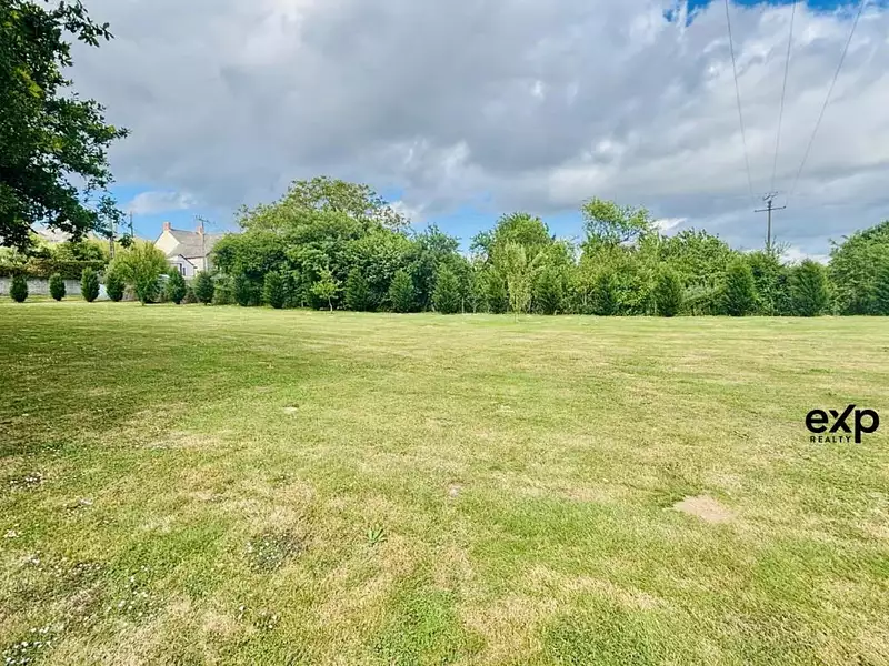 Terrain, 2 074 m²