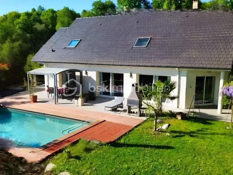 Maison, 230 m²